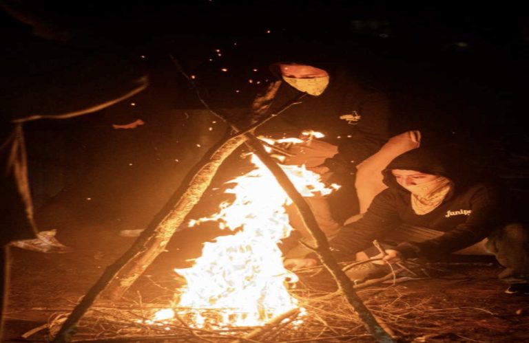 The right way to burn a rope